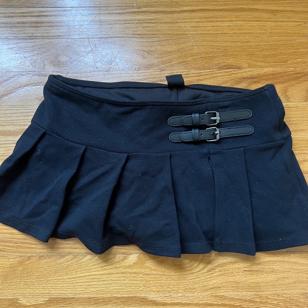 Black Pleated Skirt with Buckle Detail